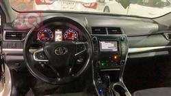 تۆیۆتا کامری